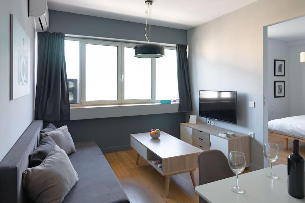 Cozy, Luminous And Comfy 5 Min Walk To Acropolis Atenas Exterior foto